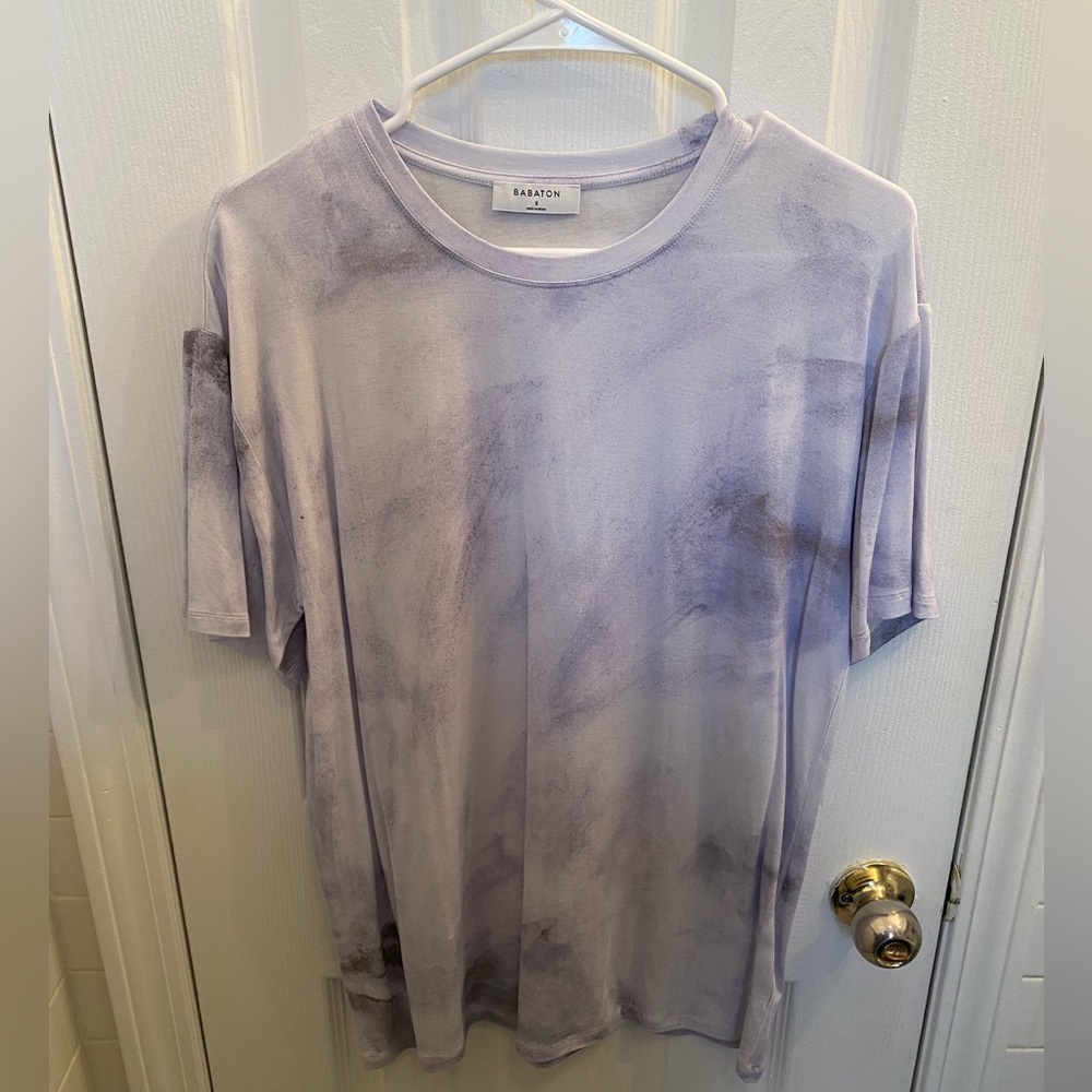 Aritzia basic Tee size S never worn